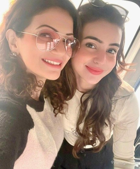 Ankitta Sharma onlyfans.