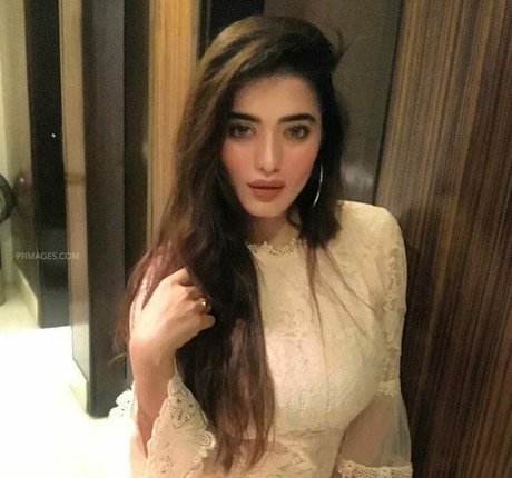 Ketika Sharma only fans.