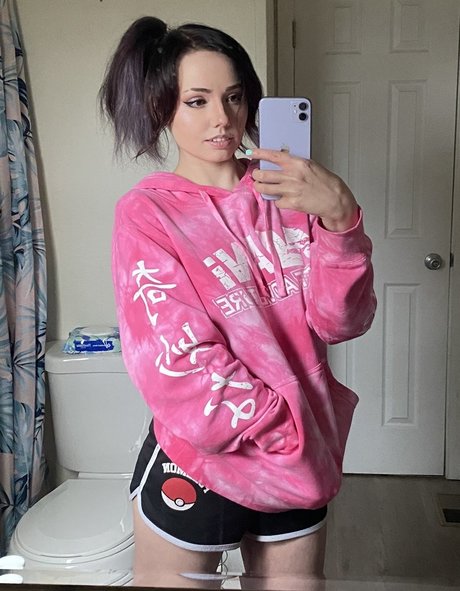 Charleemanderz onlyfans naked pics