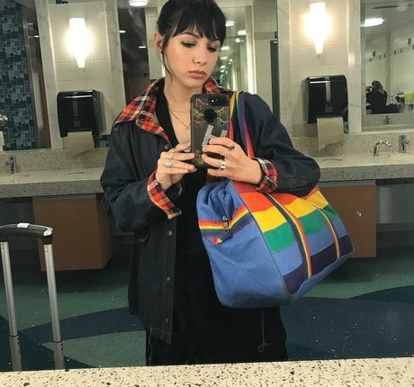 Hannah Marks onlyfans leaked nudes