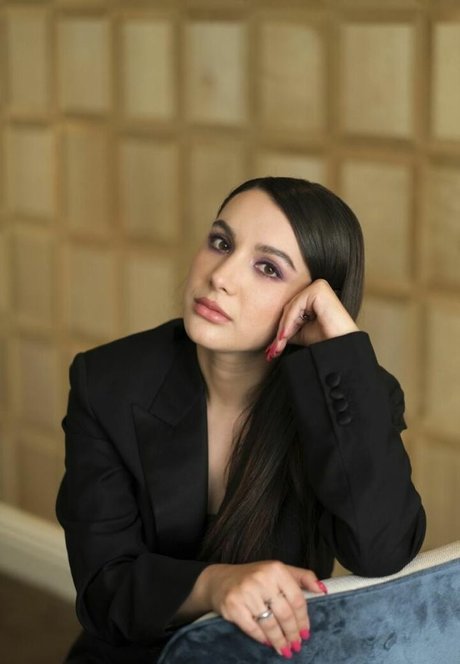 Hannah Marks onlyfans leaked naked