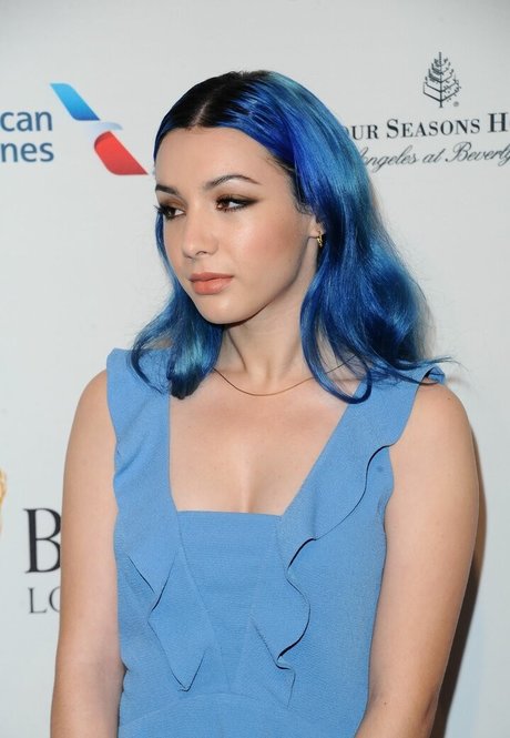 Hannah Marks leaked onlyfans xxx