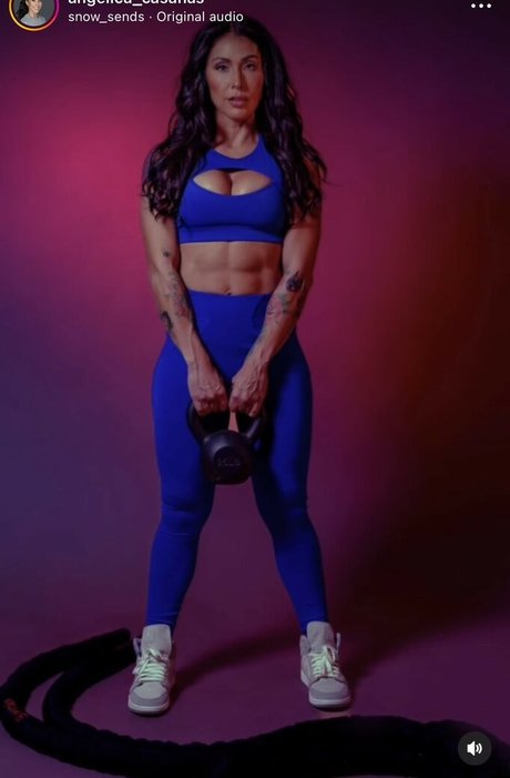 Angel Curves nude leaks onlyfans