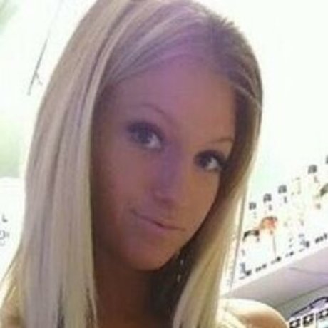 Barista Daisy onlyfans leaked tits