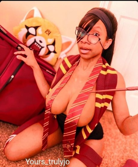 Yours trulyjo onlyfans photo