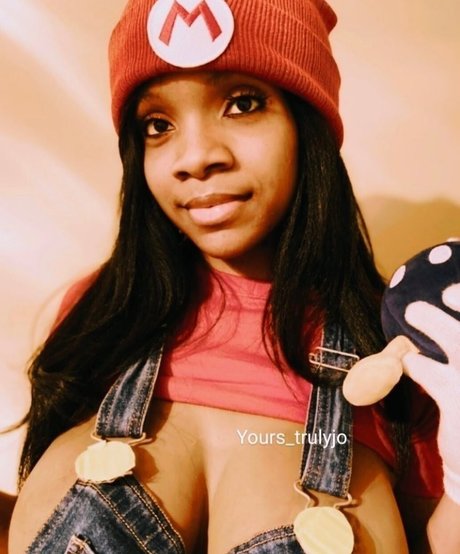 Yours trulyjo onlyfans pics nude