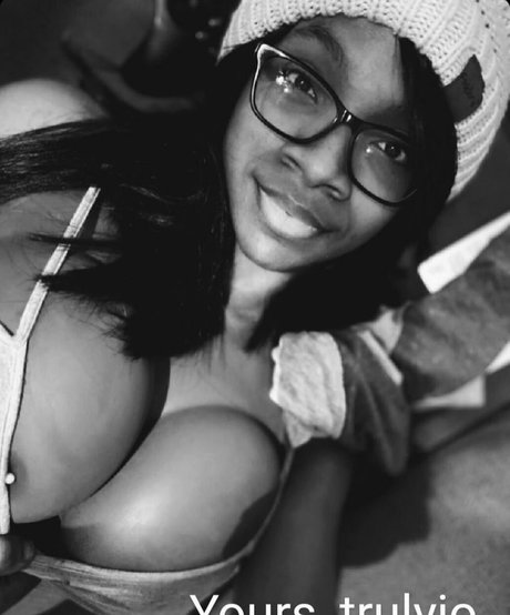 Yours trulyjo is on onlyfans