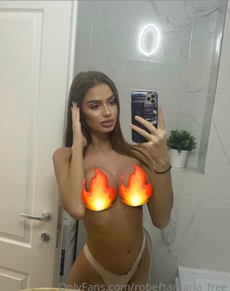 Roberta Maria onlyfans fuck