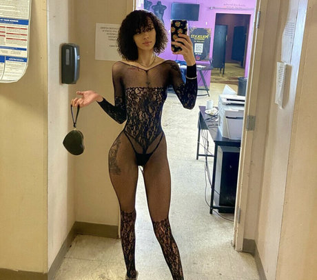 Pretains nudes only fans