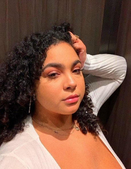 Deanelizyunes only fans xxx