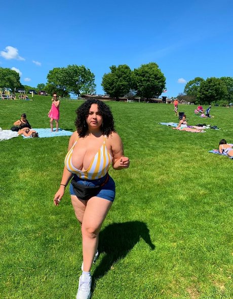 Deanelizyunes leaked naked onlyfans