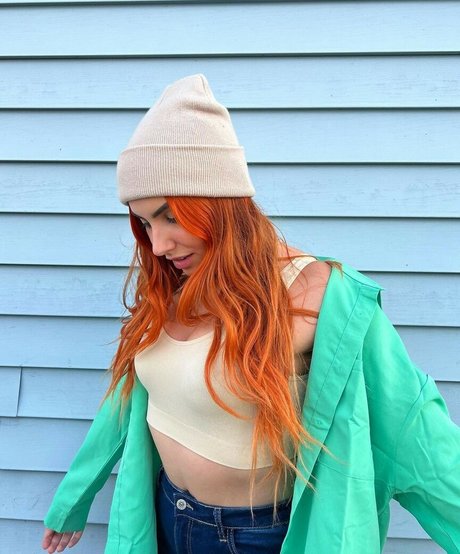 Alicia Atout naked onlyfans pics