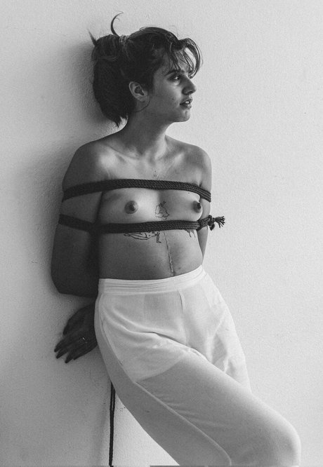 Isa Provati onlyfans leaked nude