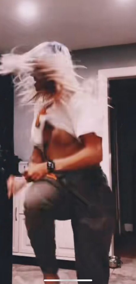 Barbiewants2hype sex onlyfans