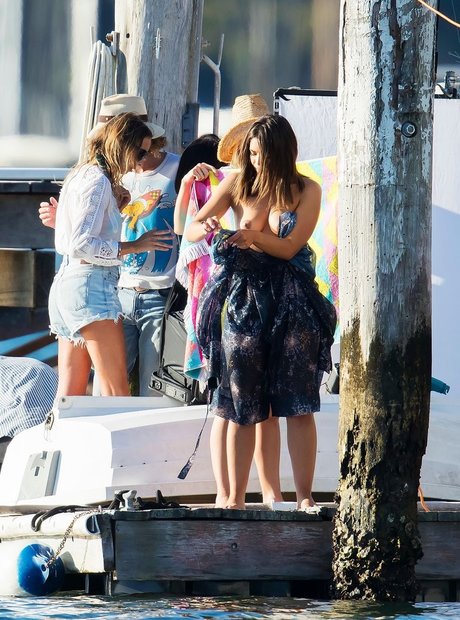 Olympia Valance nude onlyfans porn