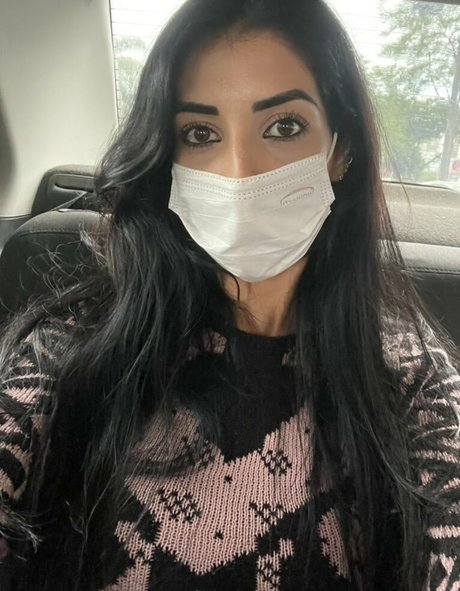 Renatinha Mello onlyfans leaked