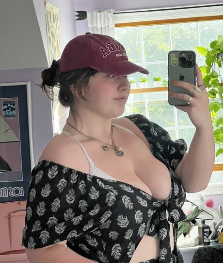 Thekinkcouch onlyfans model photo