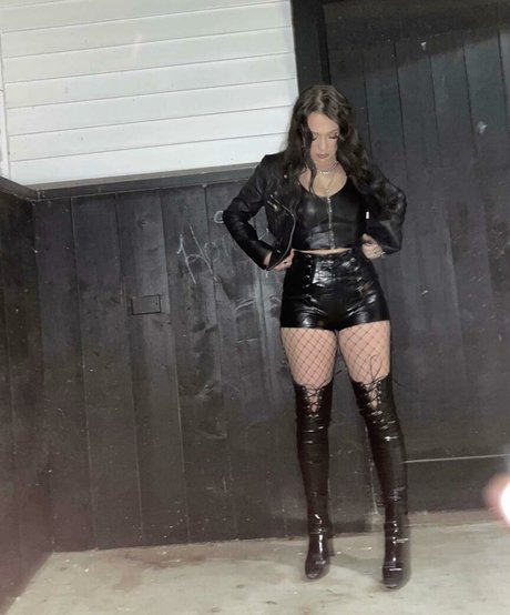 Shelby Dias onlyfans nude leaked