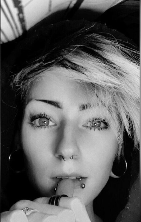 Hollowpix_ leak onlyfans nude