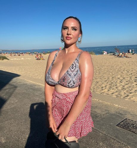 moonbeamlouth only fans.