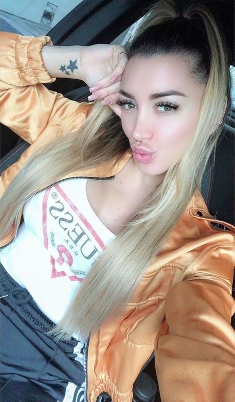 Florcitachina onlyfans leaks