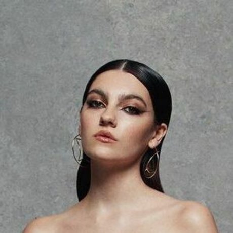 Emily Carey onlyfans leams