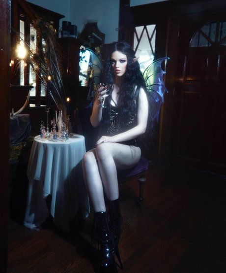 Emma Karla Peet leaked onlyfans photos