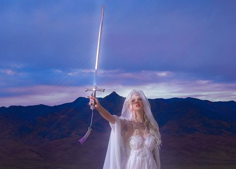 Emma Karla Peet onlyfans fotos