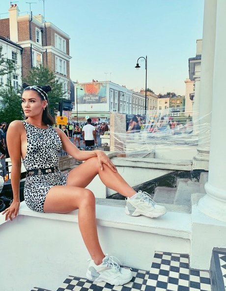 Sinead Harnett onlyfans naked porn