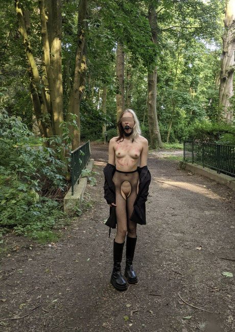 jade is slt onlyfans joi