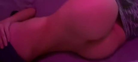 Valentina Calla onlyfans leaked photos