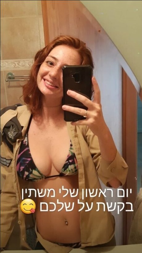 Liora Fin naked on onlyfans