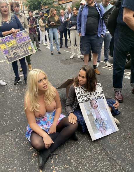 Laura Amherst onlyfans content leaked