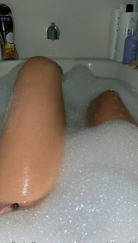 Queenblondii onlyfans leaks xxx