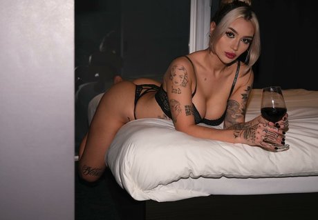 Mayumi Wada nude onlyfans porn