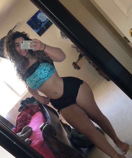 babyyameera onlyfans model photo