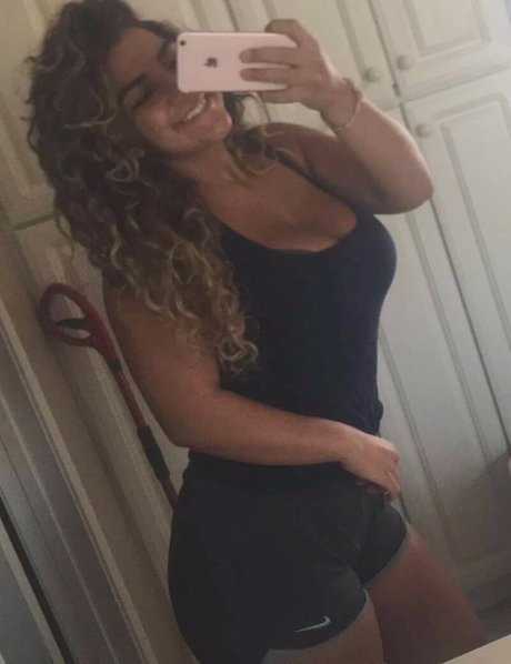 babyyameera only fans nude leaks