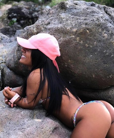 Dayanne Gomes onlyfans naked