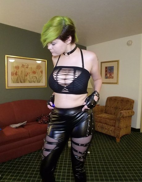 NovaSquid leaked onlyfans nudes