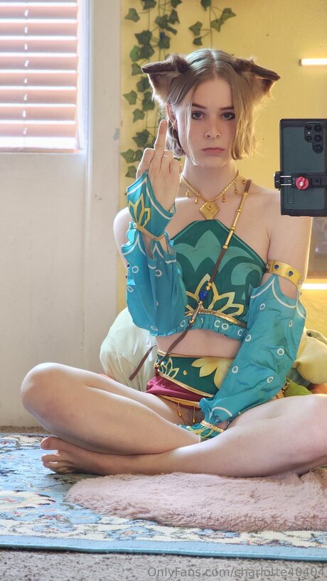 Charlotte40404 onlyfans.