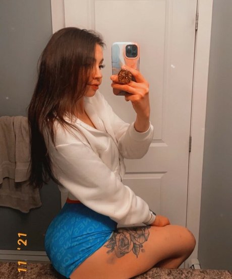 lilravebby leaked onlyfans sex tape