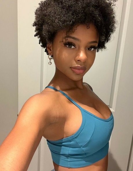 Saffronnn onlyfans porn nude