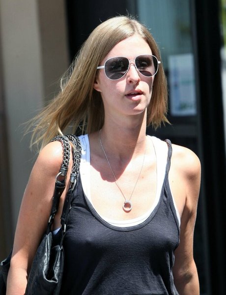 Nicky Hilton onlyfans archive