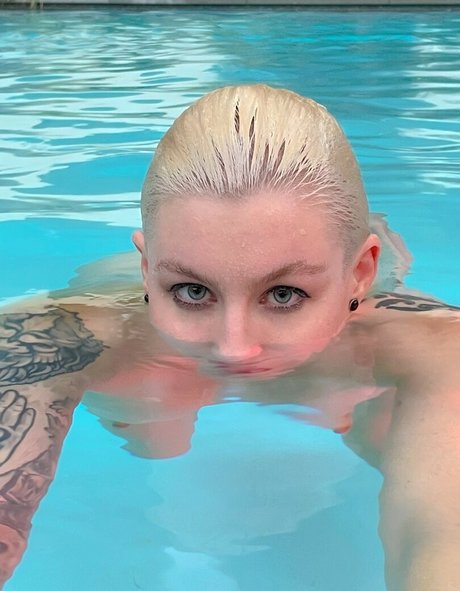 CBG19 nude onlyfans leaked