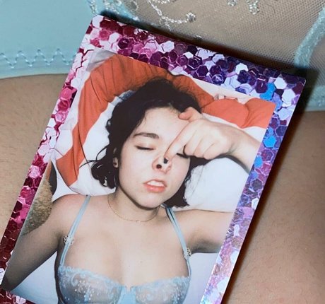 Snailmail boobs onlyfans