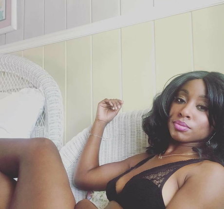 Scarlette Douglas onlyfans leaked naked