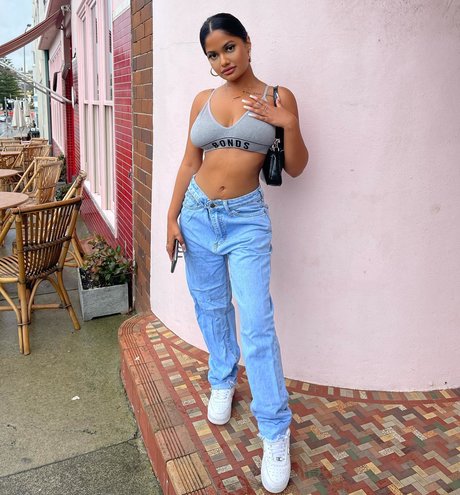 Ari Kumar onlyfans archives