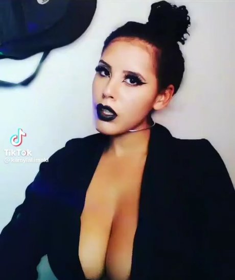 Kamylla Lima onlyfans tits