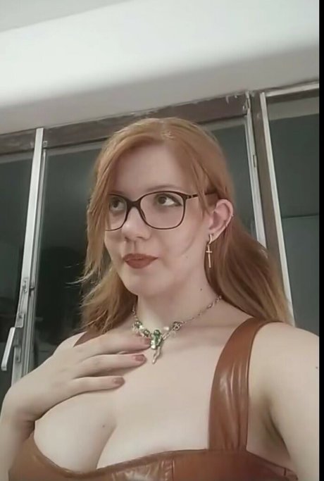 Heavenshii onlyfans model images