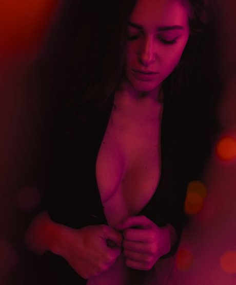 Ave Maria only fans free